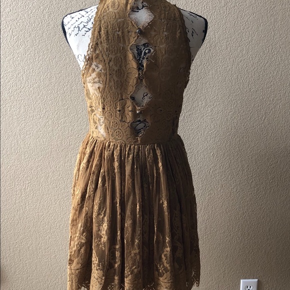 Free People gold lace dress. - Picture 4 of 6